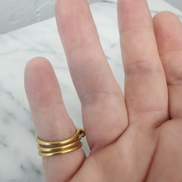 NWT Kendra Scott IVY Set Of 3 Rings Stack Rings size 7 White Stone Mix - Picture 4 of 5